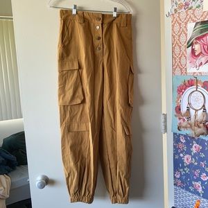 HYFVE Parachute pants with button up front